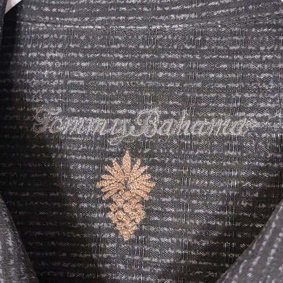 Tommy Bahama Hawaiian Silk Shirt Mens M Black Buttons Resortwear Tribal Tiki - Picture 11 of 15